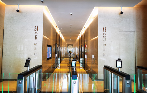 佳兆业广场电梯